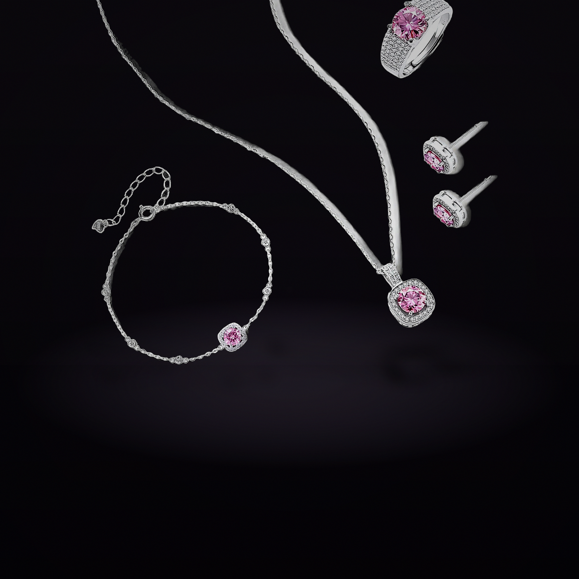 Blush Dreams Moissanite Set