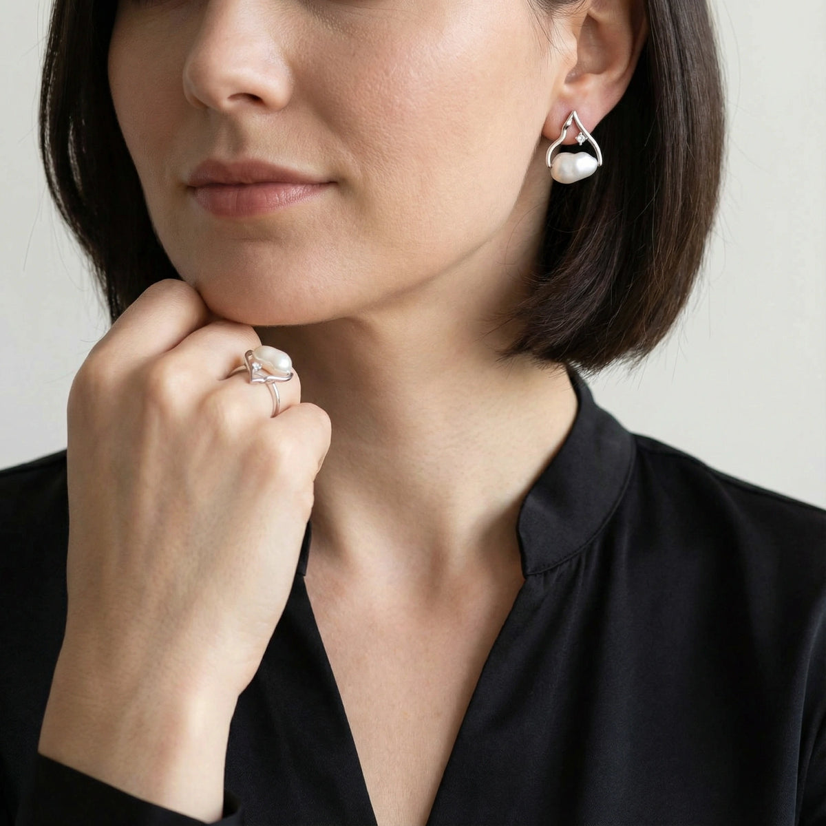 Pearl Teardrop Earrings