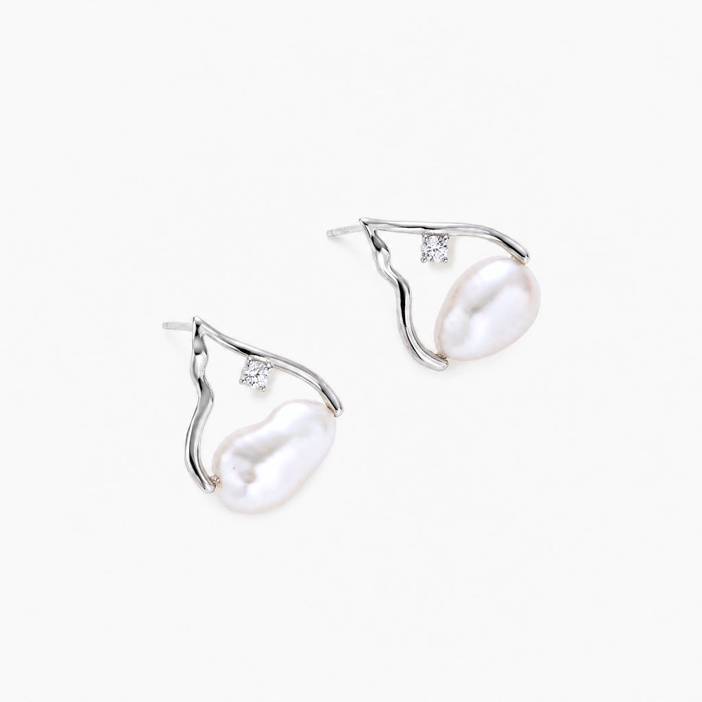 Pearl Teardrop Earrings