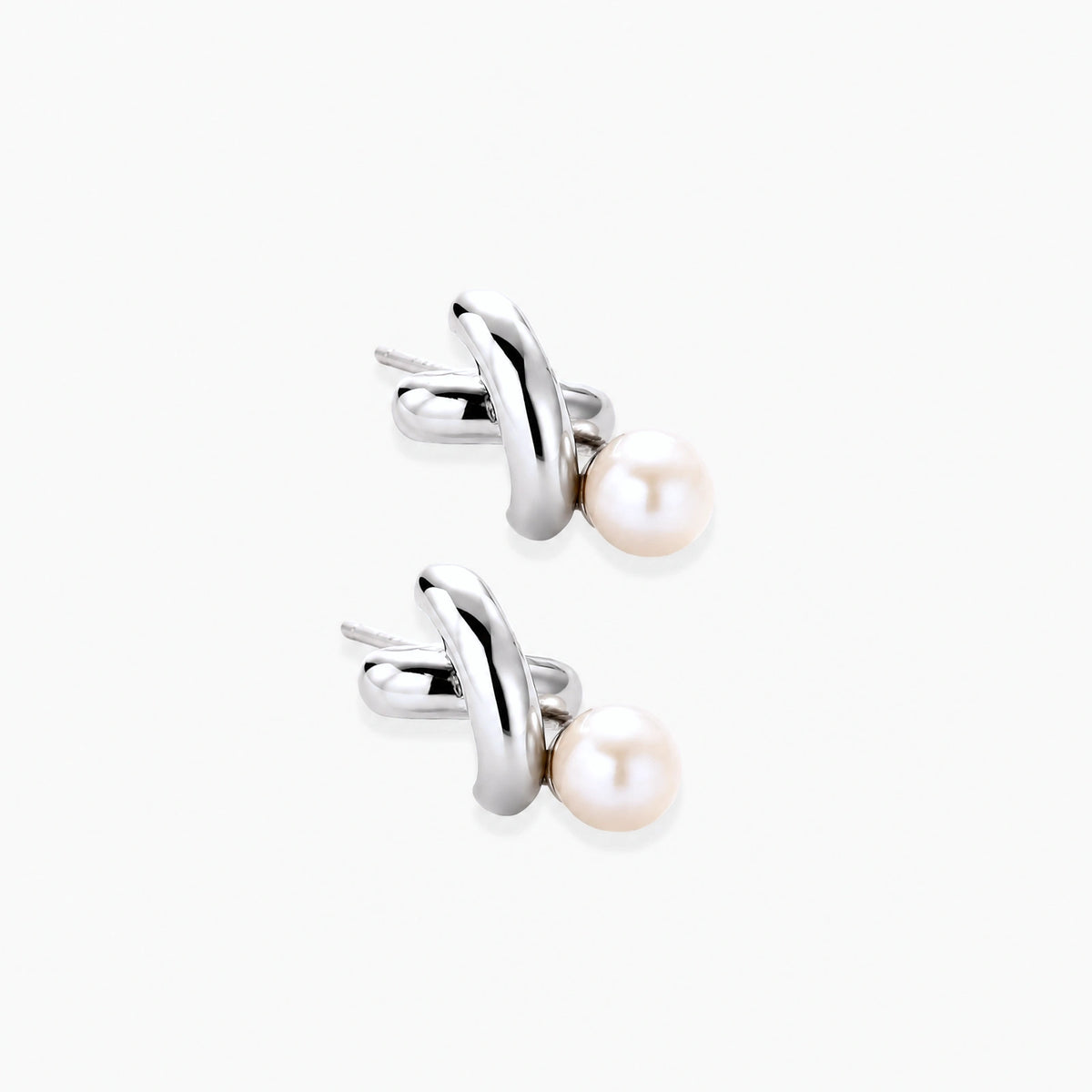 Twist Pearl Stud Earrings