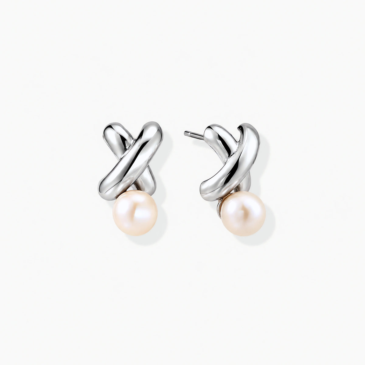 Twist Pearl Stud Earrings