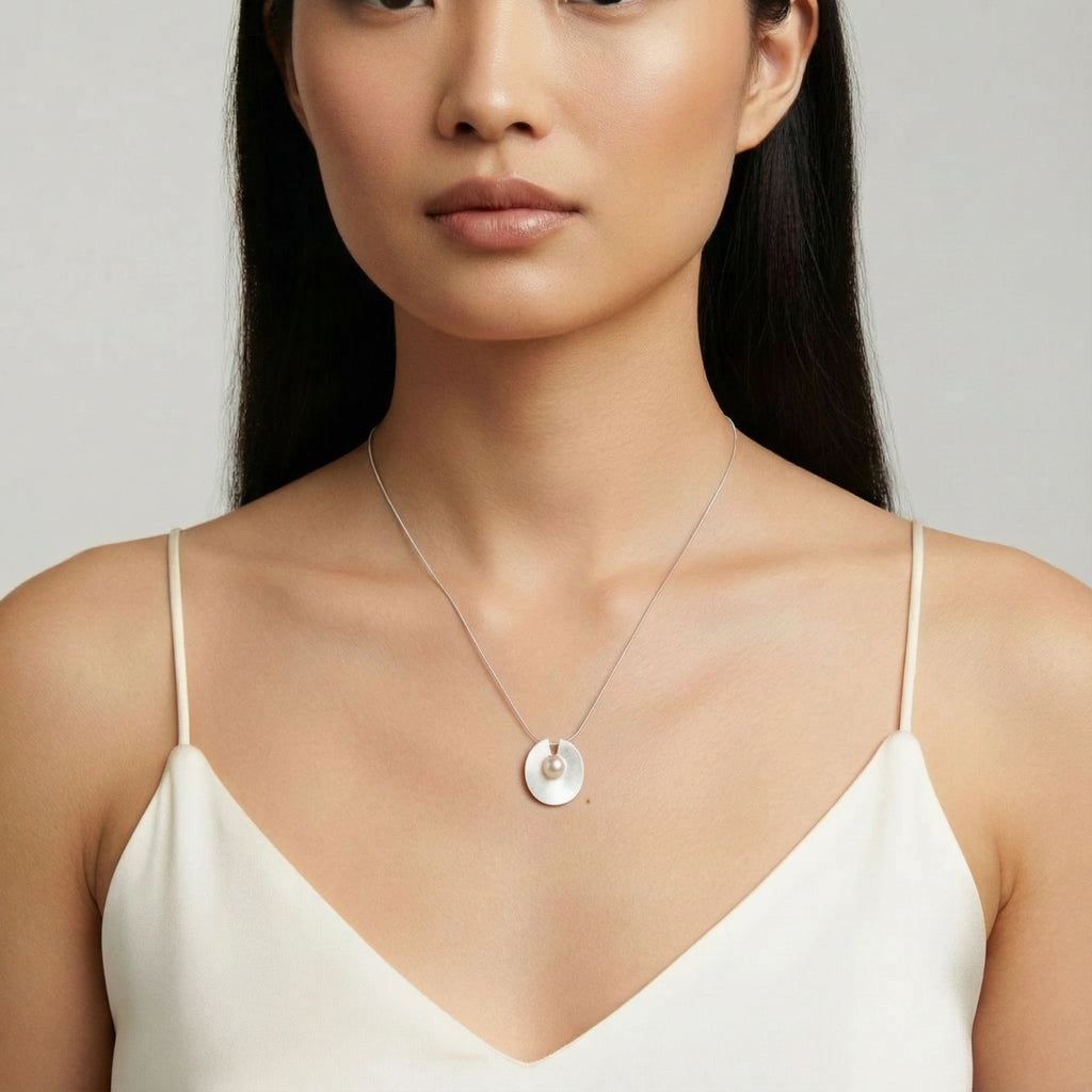 Pearl Disc Pendant Necklace
