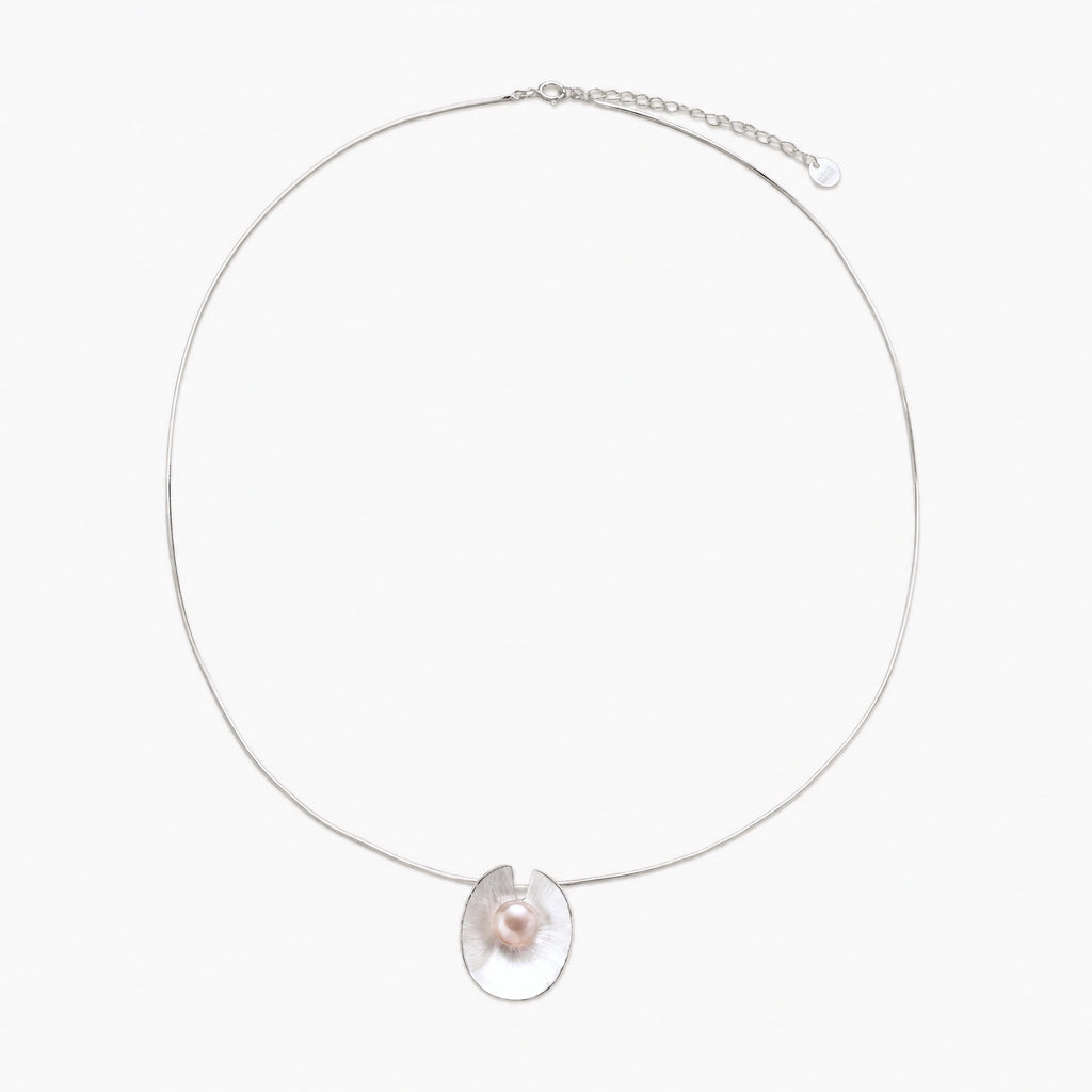 Pearl Disc Pendant Necklace