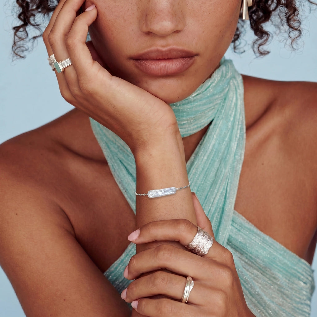 Baroque Pearl Bar Bracelet
